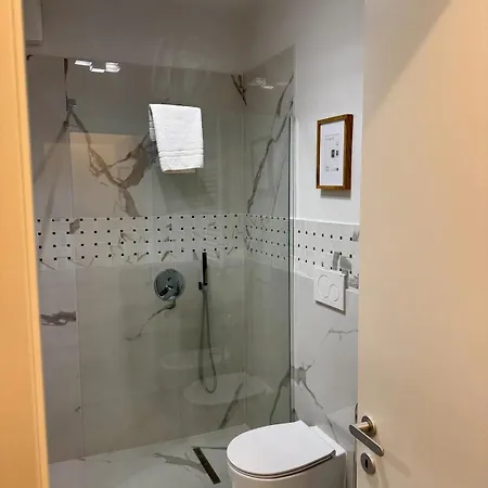 Unique Circus アパート *